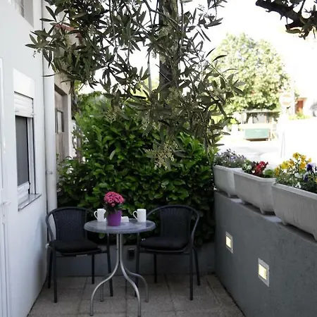 Apartment Mate Zadar Extérieur photo